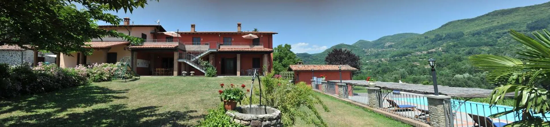 Agriturismo Polla Camporgiano Farm stay