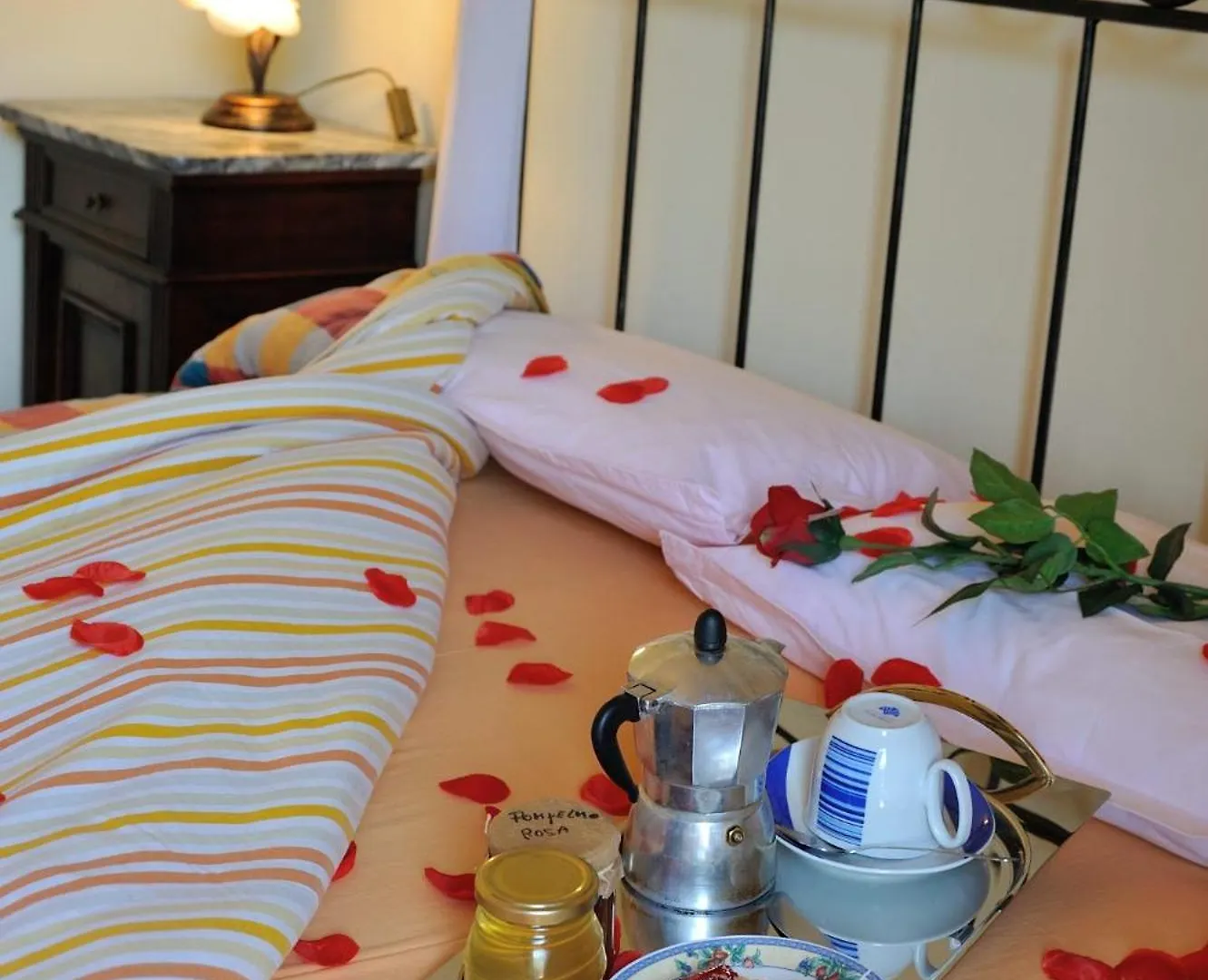 Agriturismo Polla Camporgiano Italy