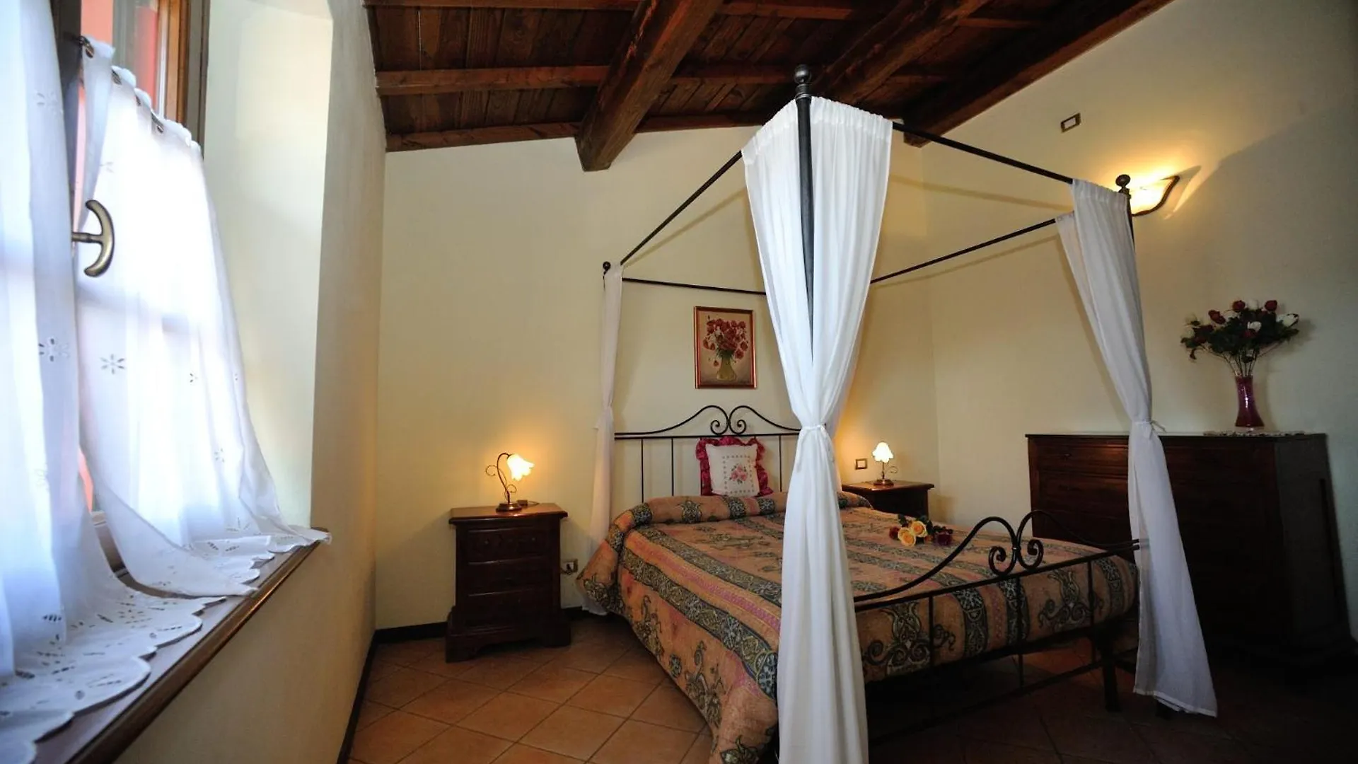 Farm stay Agriturismo Polla Camporgiano Italy