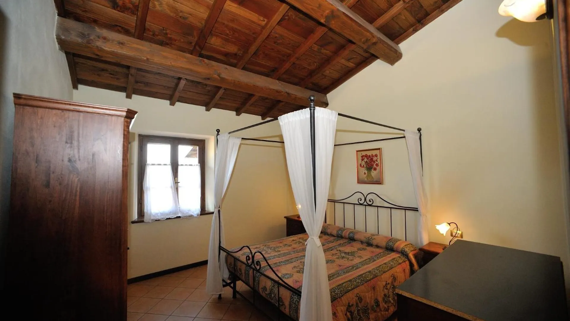 Farm stay Agriturismo Polla Camporgiano