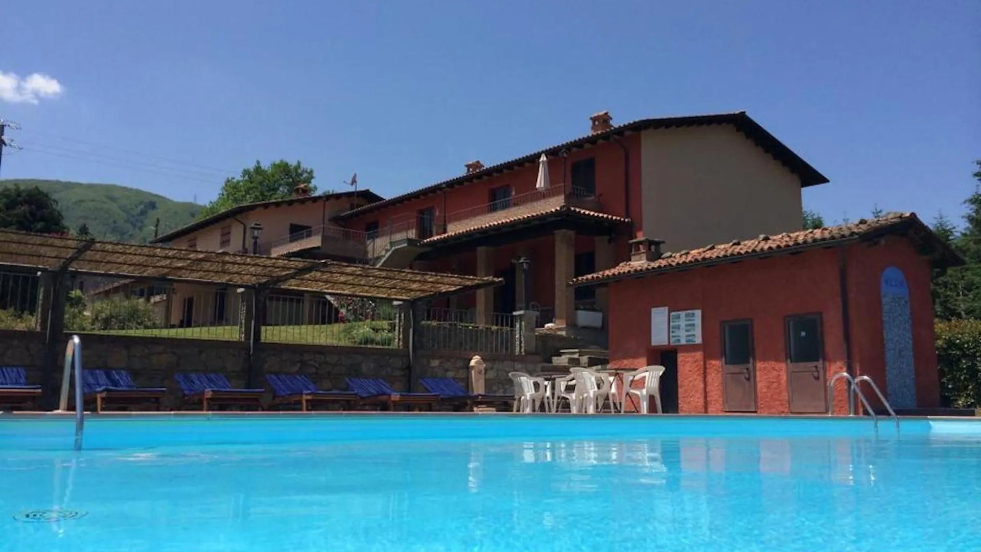 Agriturismo Polla Camporgiano 0*,