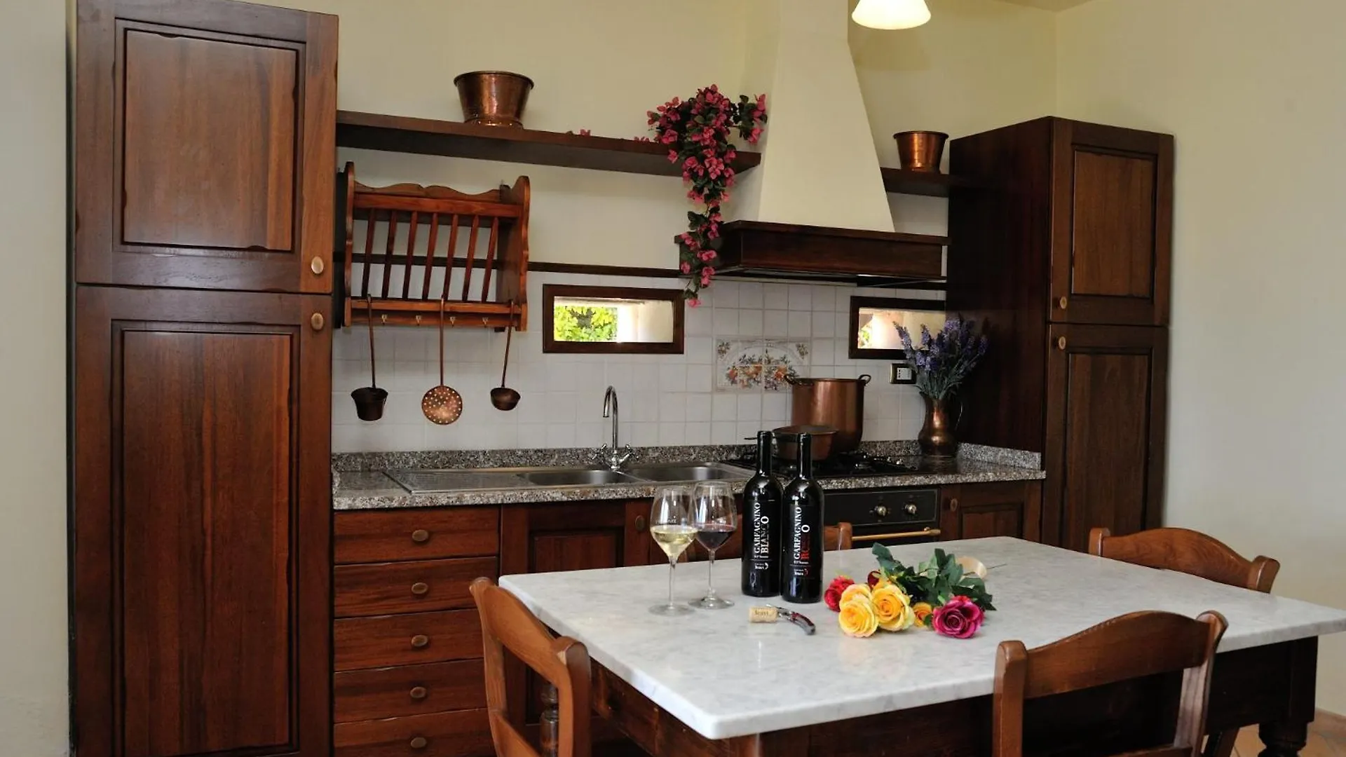 Agriturismo Polla Camporgiano